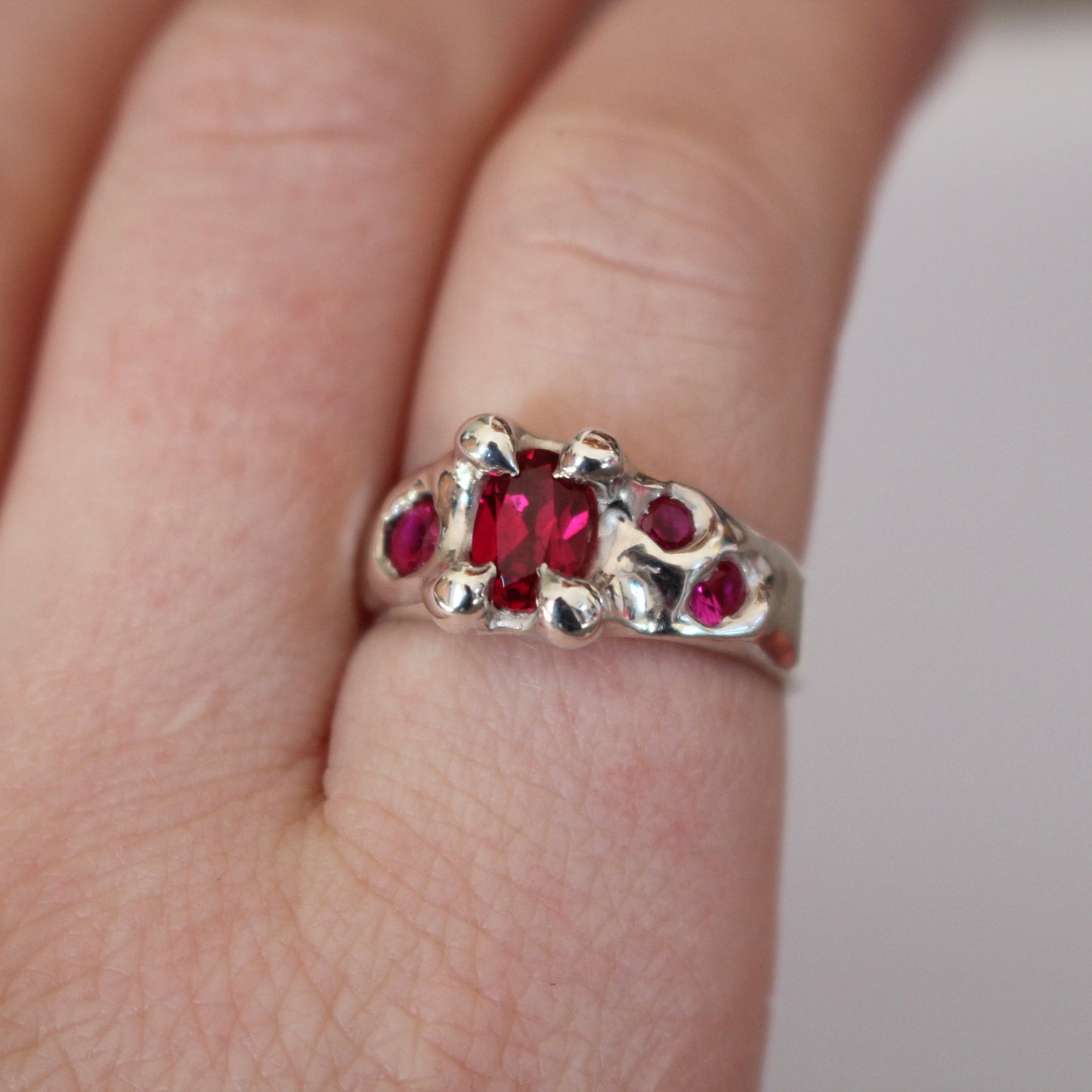 fang ring