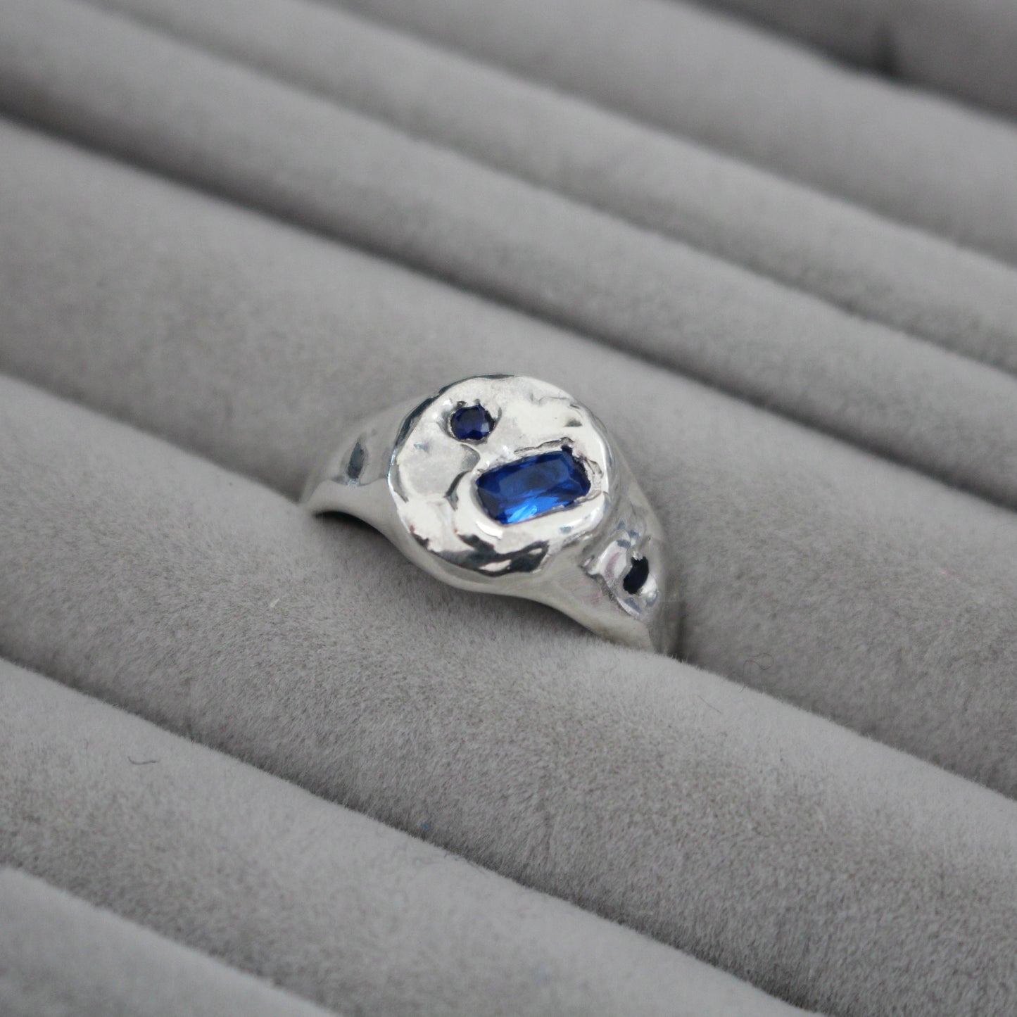lagoon ring