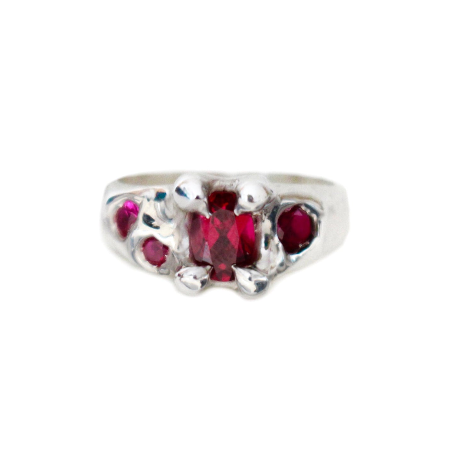 fang ring
