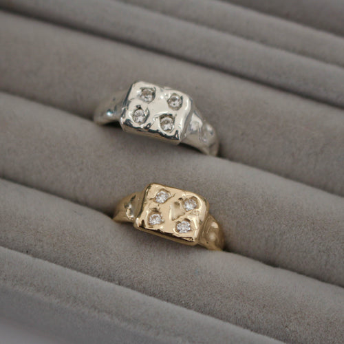 dice ring gold