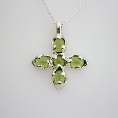 clover necklace