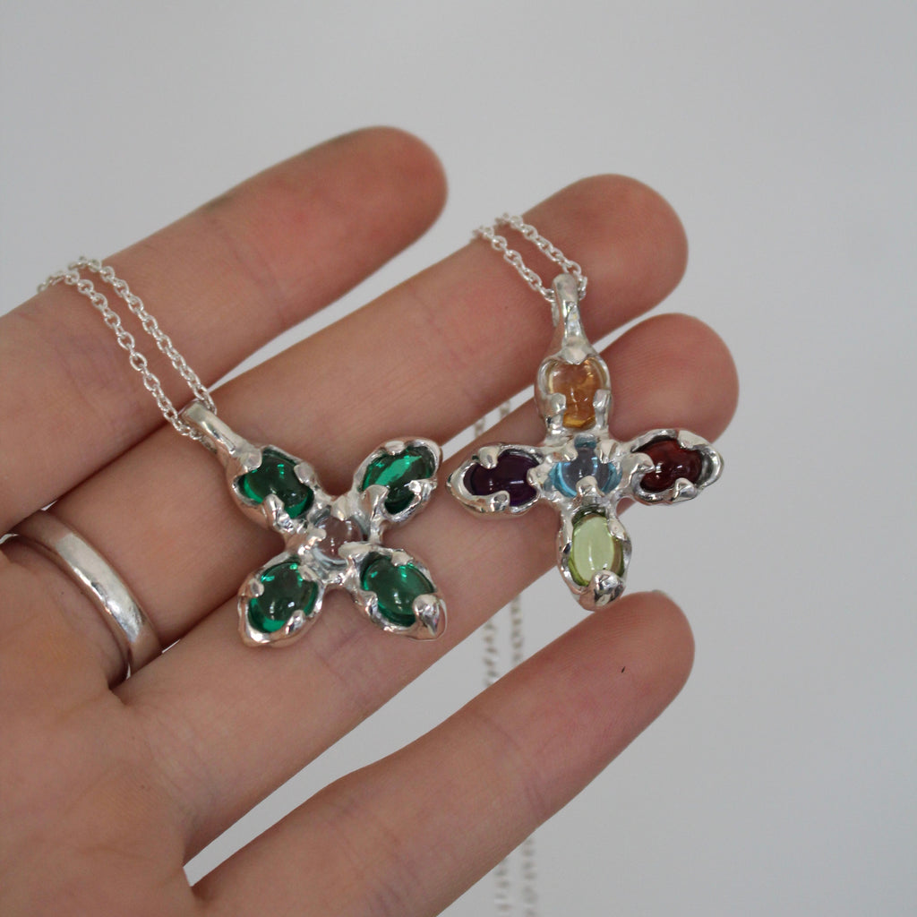 emerald clover necklace