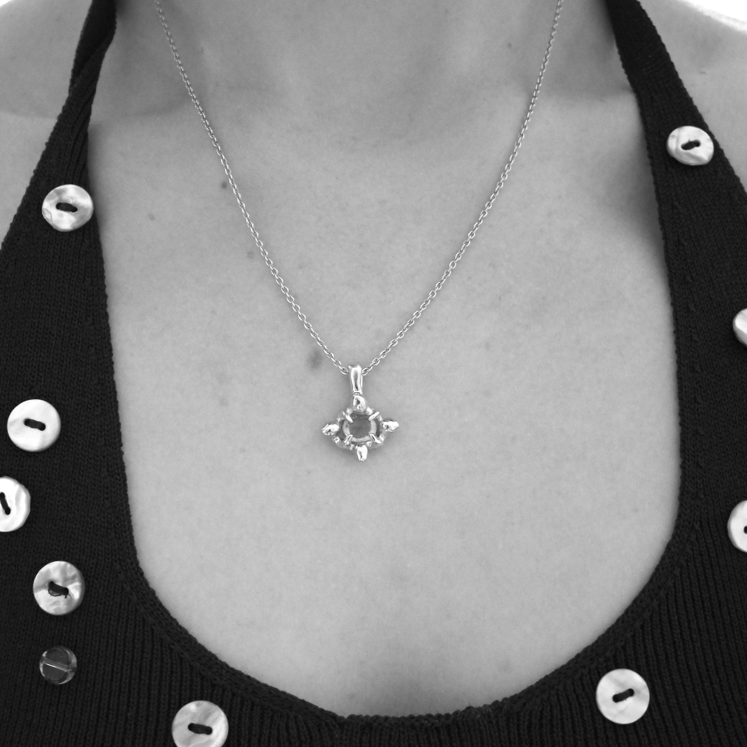 iris necklace