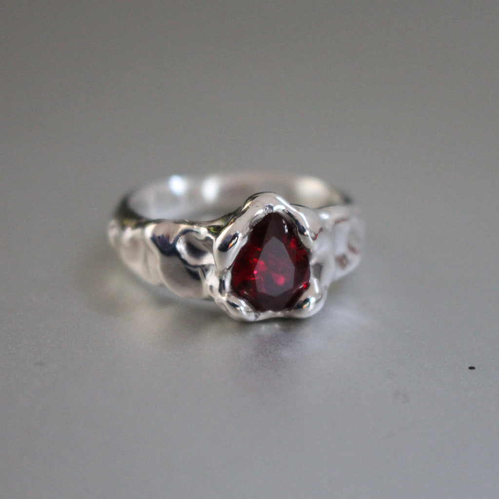 ruby pear ring  | size N