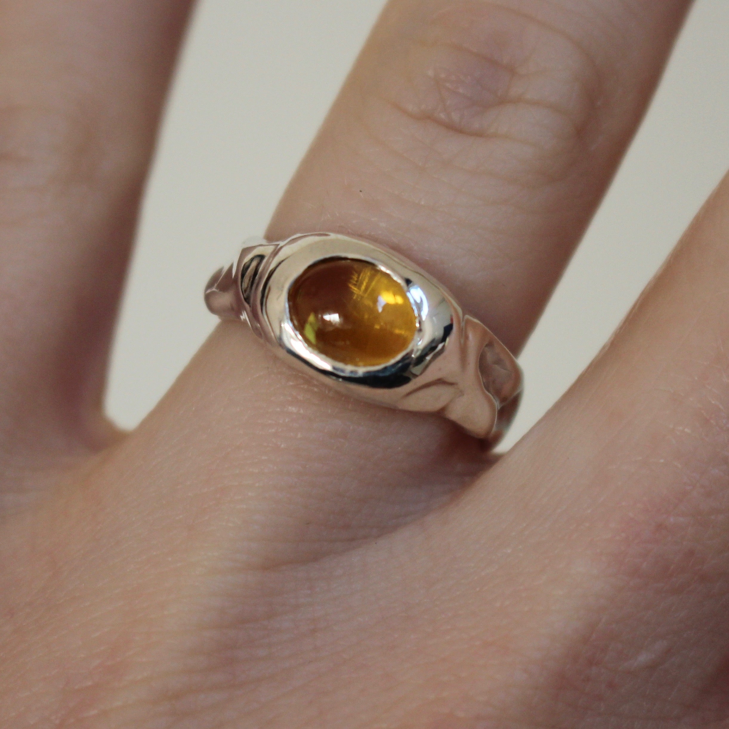 yellow sapphire bezel | size L