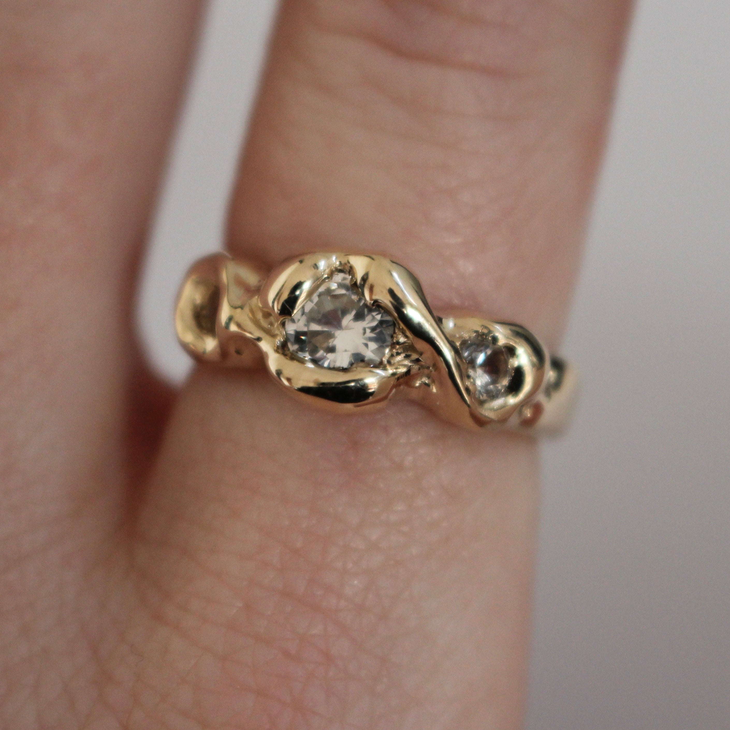 royal ring | M