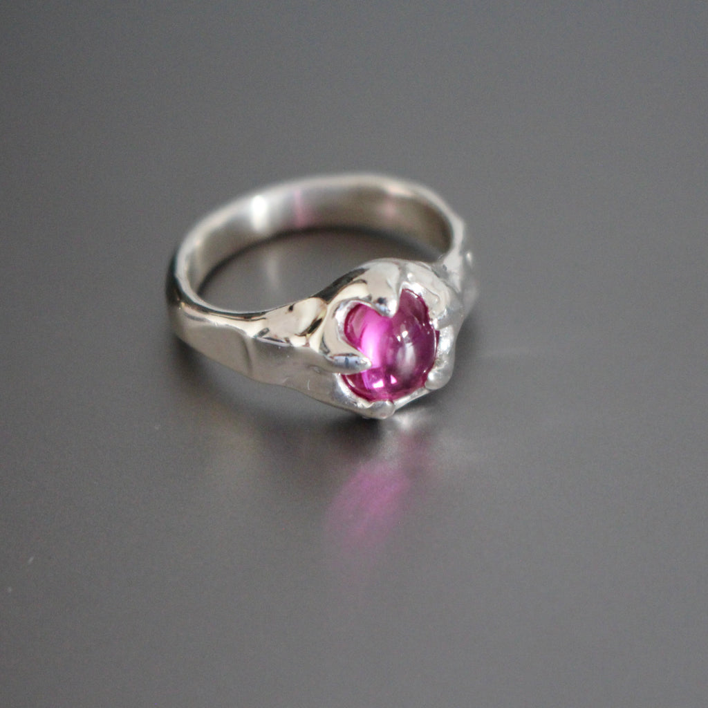 pink glow ring | size M